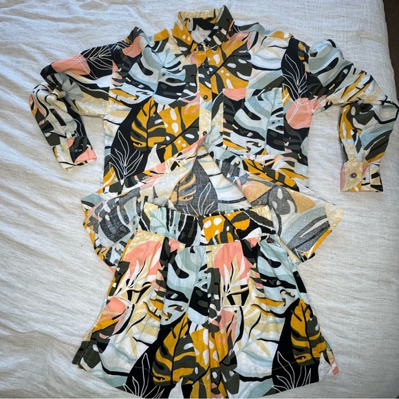 Calia by Carrie Underwood Multi Palm Print Button Down Cover up & Shorts Set XXS - Picture 2 of 16